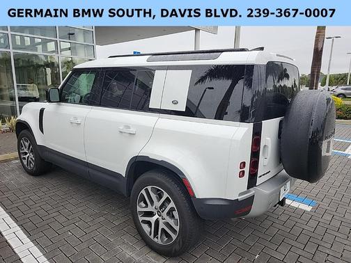 2024 Land Rover Defender P400 S