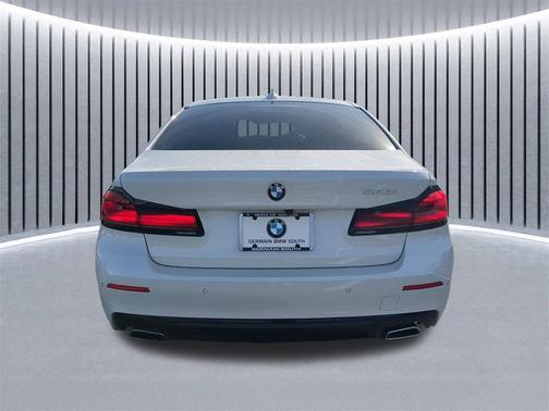 2021 BMW 540 i