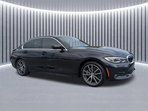 2019 BMW 330 i