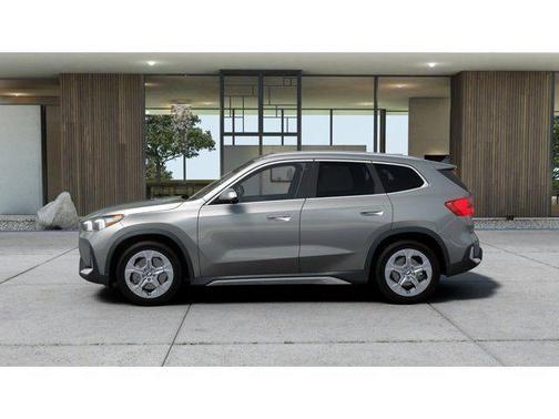 Space Silver 2026 BMW X1 xDrive28i
