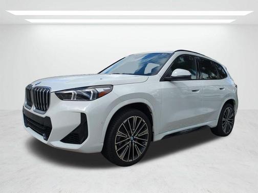 Alpine White 2026 BMW X1 xDrive28i