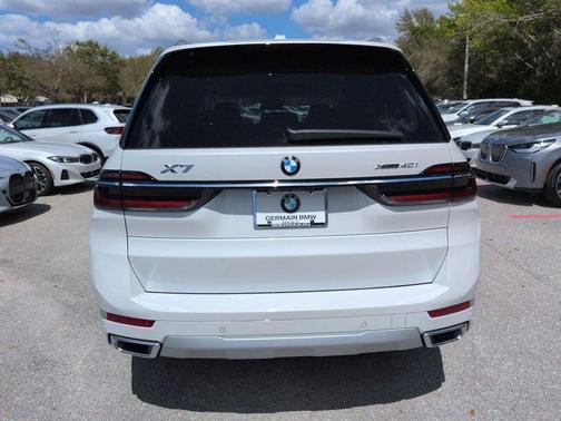 2026 BMW X7 xDrive40i