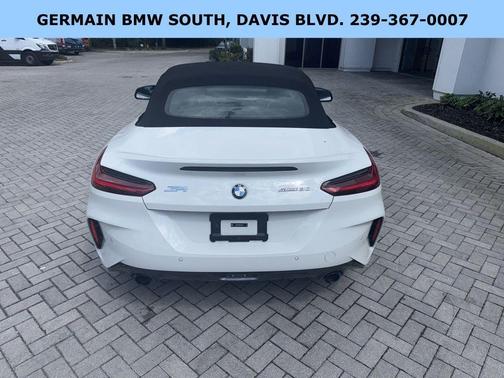 Alpine White 2024 BMW Z4 sDrive30i