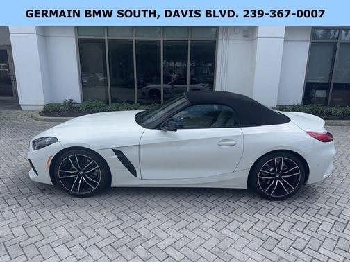 Alpine White 2024 BMW Z4 sDrive30i