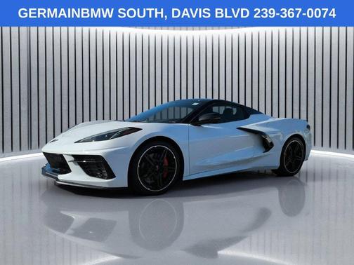 Arctic White 2024 Chevrolet Corvette Stingray w/2LT