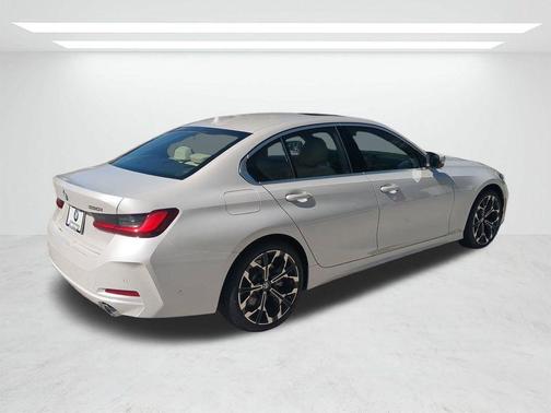 Mineral White Metallic 2026 BMW 330 I XDrive NA