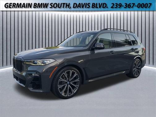 2022 BMW X7 M50i