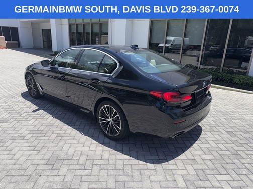 Black Sapphire Metallic 2023 BMW 540 i