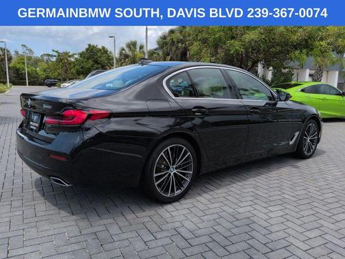 Black Sapphire Metallic 2023 BMW 540 i