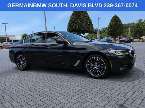 Black Sapphire Metallic 2023 BMW 540 i