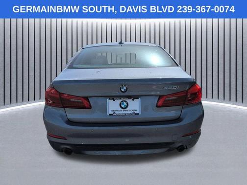 Bluestone Metallic 2020 BMW 530 i