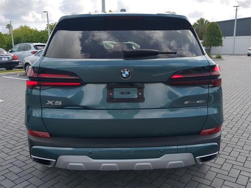 2024 BMW X5 sDrive40i
