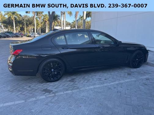 2021 BMW 750 i xDrive