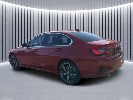 2022 BMW 330 i xDrive