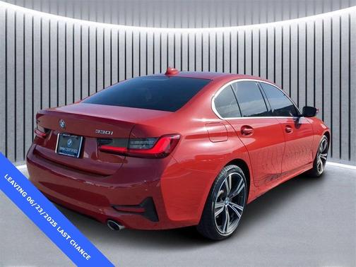 2022 BMW 330 i xDrive