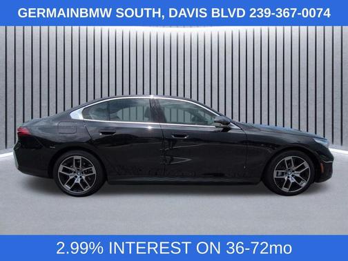 Black Sapphire Metallic 2024 BMW i5 eDrive40