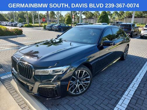 Black Sapphire Metallic 2021 BMW 750 i xDrive