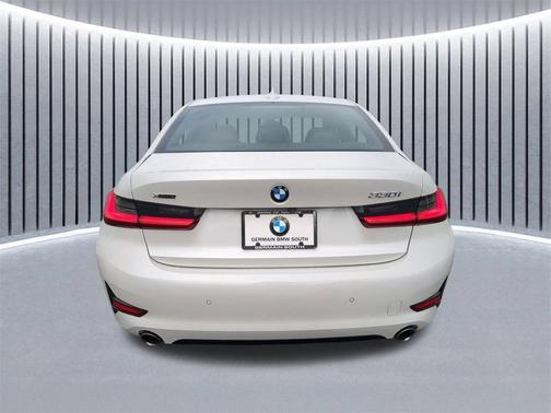 2020 BMW 330 i xDrive