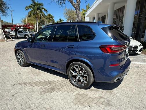 2023 BMW X5 PHEV xDrive45e