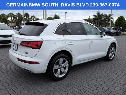 Ibis White 2018 Audi Q5 2.0T Tech Premium
