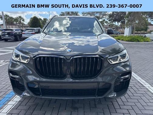 Gray Metallic 2023 BMW X5 M50i