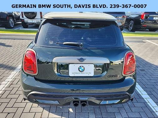 2023 MINI Hardtop Cooper