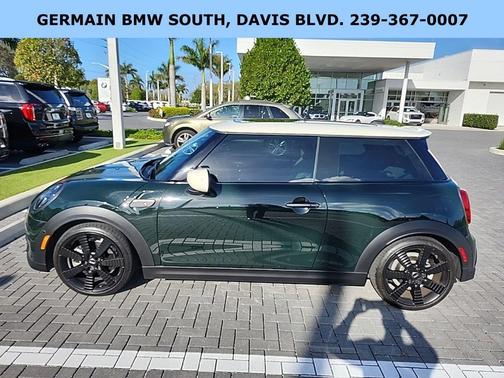 2023 MINI Hardtop Cooper