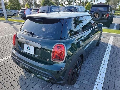2023 MINI Hardtop Cooper