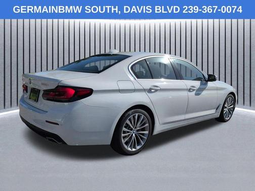 Alpine White 2023 BMW 530 i xDrive