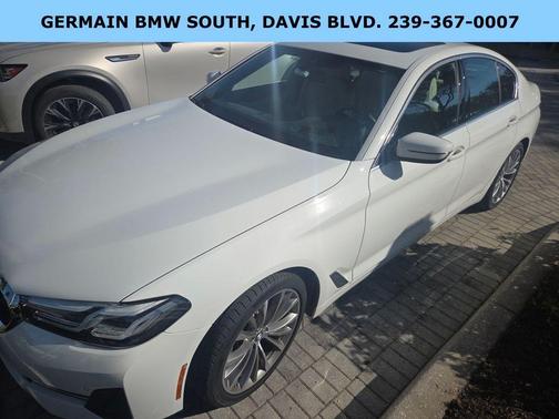 Alpine White 2023 BMW 530 i xDrive