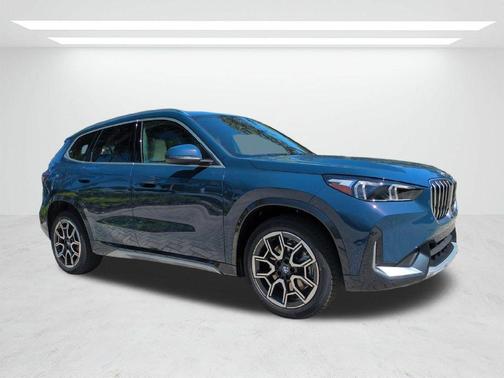 Night 2027 BMW X1 xDrive28i