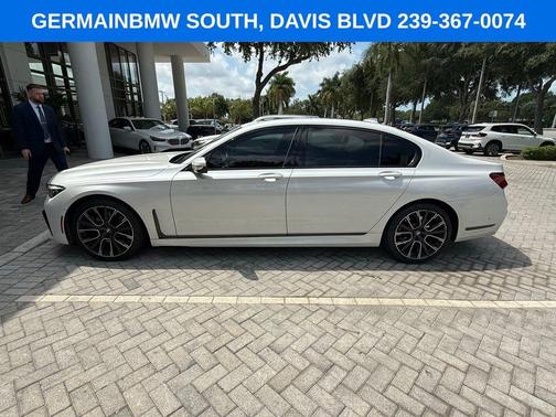 Mineral White Metallic 2021 BMW 740 i