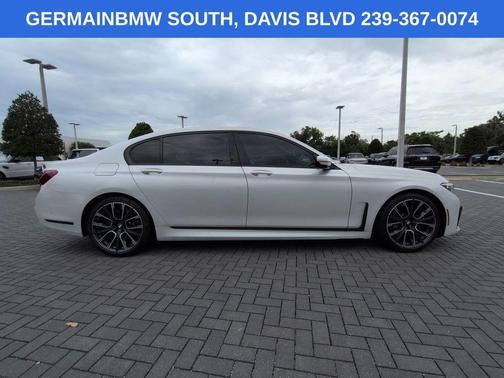 Mineral White Metallic 2021 BMW 740 i