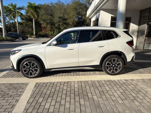 2023 BMW X1 xDrive28i