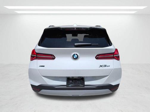 Mineral White Metallic 2026 BMW X3 30 xDrive