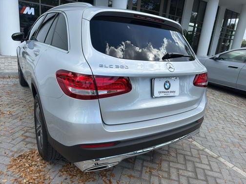 2018 Mercedes-Benz GLC 300 Base