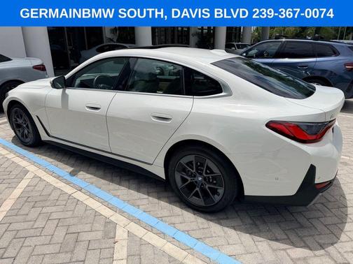 Alpine White 2023 BMW i4 Gran Coupe eDrive40