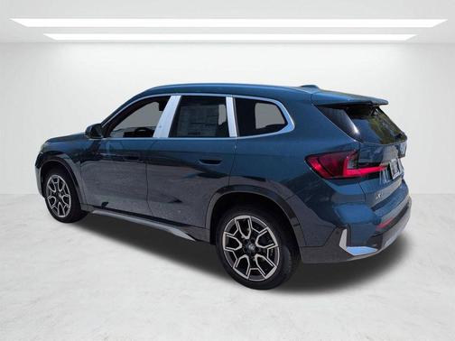 Night 2026 BMW X1 xDrive28i