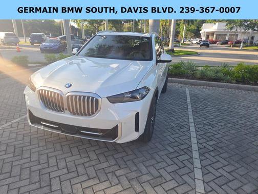 Mineral White Metallic 2024 BMW X5 sDrive40i