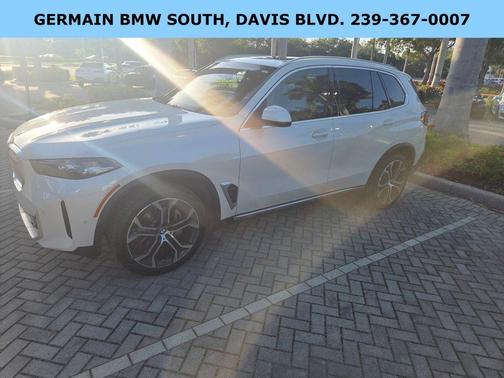 Mineral White Metallic 2024 BMW X5 sDrive40i