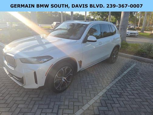 Mineral White Metallic 2024 BMW X5 sDrive40i