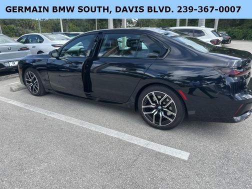 2023 BMW 760 760i xDrive