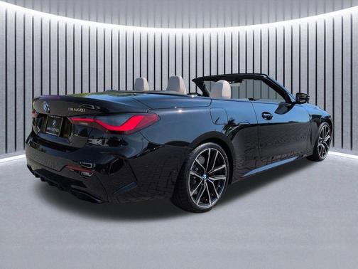 Black Sapphire Metallic 2024 BMW M440 i