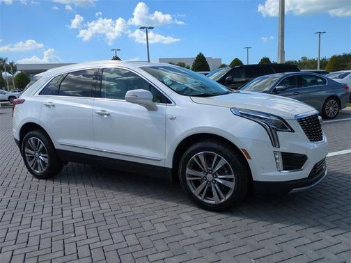 2021 Cadillac XT5 Premium Luxury
