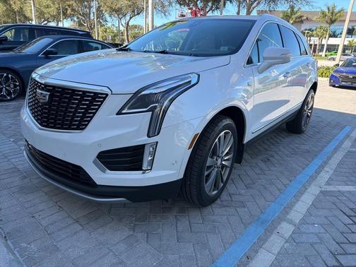 2021 Cadillac XT5 Premium Luxury