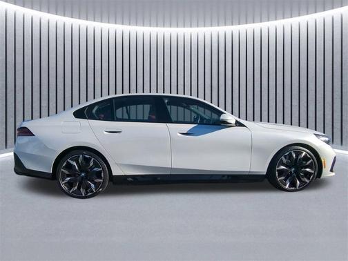 2024 BMW i5 eDrive40