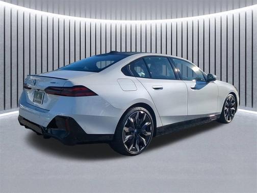 2024 BMW i5 eDrive40