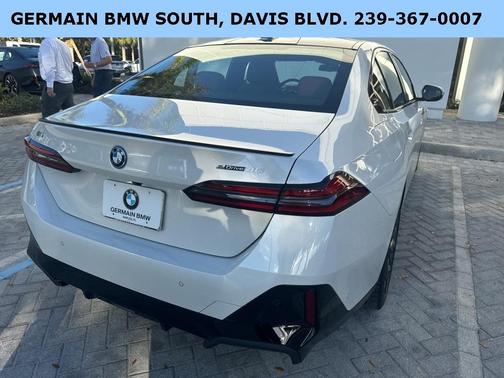 2024 BMW i5 eDrive40