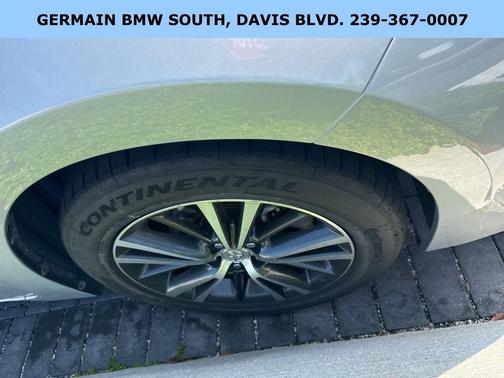 Classic Silver Metallic 2019 Toyota Corolla LE