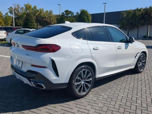 2021 BMW X6 xDrive40i
